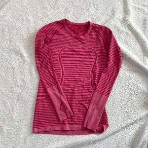 Lululemon Swiftly Tech Running Shirt